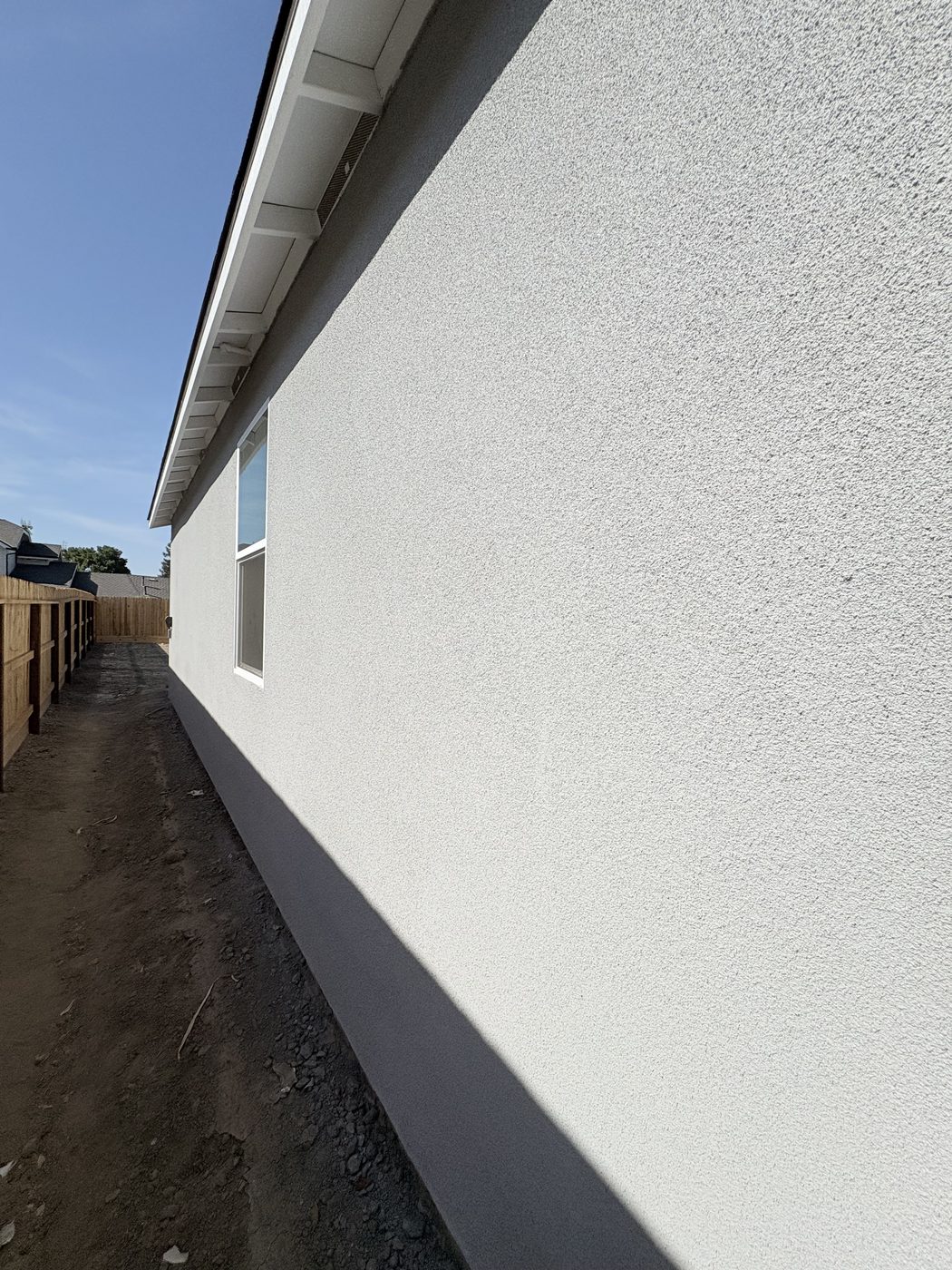 Stucco application on a residential home